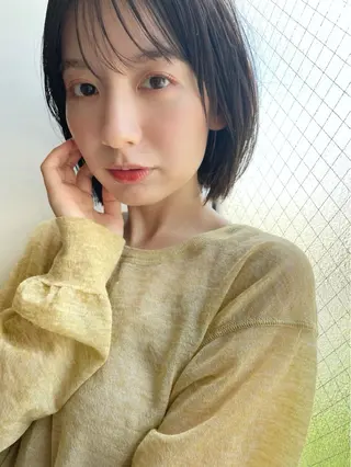 ミディアム 結べるレイヤーボブ くびれLady表参道のヘアスタイル