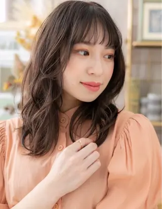 セミロング 松山 彩香のヘアスタイル