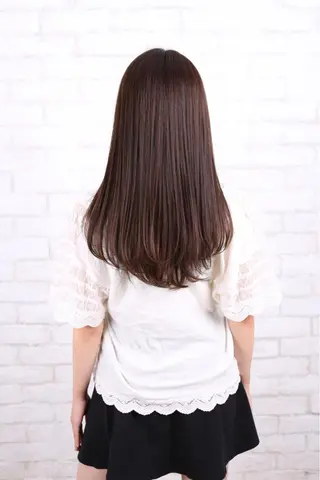 セミロング 髪質改善美容師 中村　一のヘアスタイル