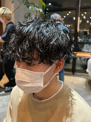 ショート パーマ メンズ 波巻きスパイラルパー マ/シャドウパーマ駿のヘアスタイル