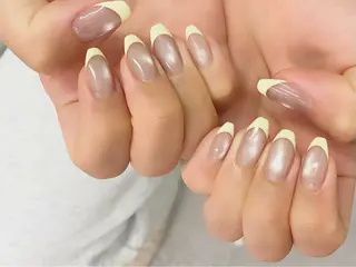 ネイル クレアラルーチェ京橋店所属・よしの りえのネイルデザイン