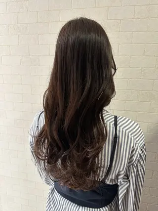 ロング カラー 大人レイヤー& 透明感カラー💄のヘアスタイル