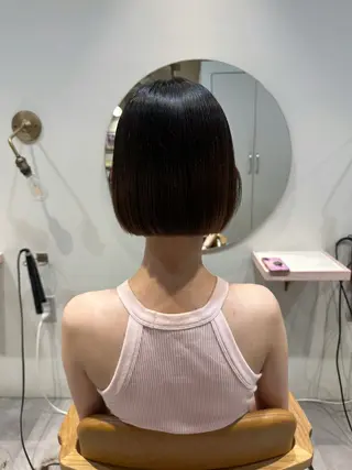 ショート HANAME 原宿美容室のヘアスタイル