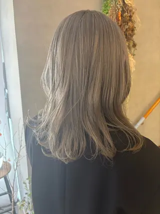 ミディアム 橘 裕花のヘアスタイル