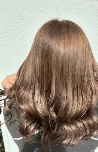 ミディアム カラー 💛🌼こんどう ひなた🐥⸒のヘアスタイル