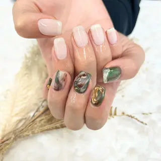 ネイル Basic町田本店 Suzunaのネイルデザイン