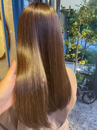 セミロング 齋藤 樹里のヘアスタイル