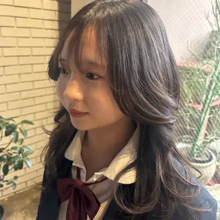 セミロング パーマ ヘアアレンジ HIBIKI / 透明感カラーのヘアスタイル