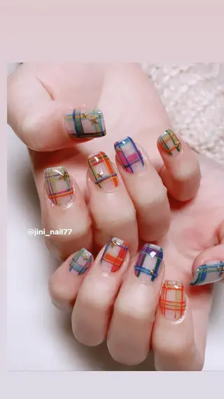 ネイル JINI NAIL所属・ジニ ネイルのネイルデザイン