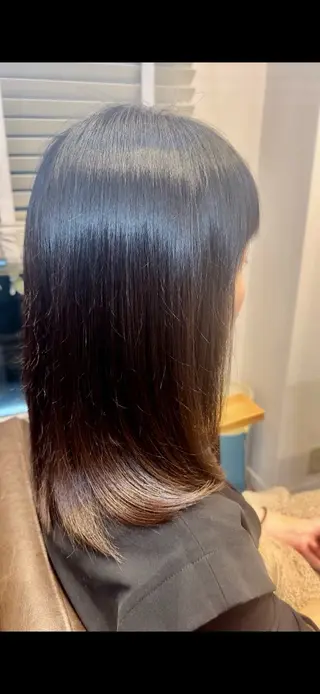 セミロング BANDE 水崎 悟のヘアスタイル