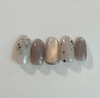 ネイル LIAnail MOEのネイルデザイン
