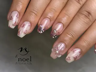 ネイル もも 🍑のネイルデザイン