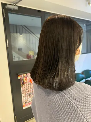 ミディアム 宮下 夏希のヘアスタイル