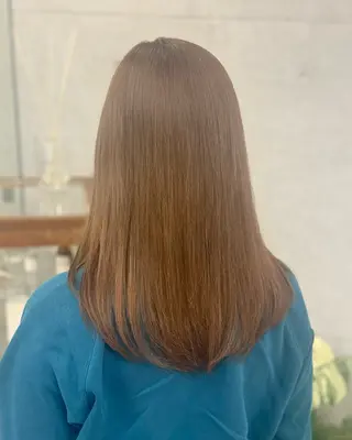 カラー 野口 菜緒のヘアスタイル