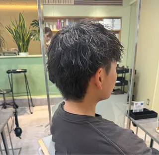 ショート メンズ 八村 一花のヘアスタイル