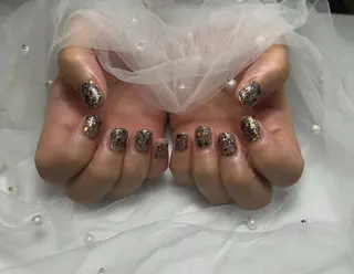 ネイル 佐藤 友里絵のネイルデザイン