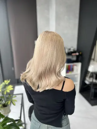 カラー SALOWIN栄 高須大貴のヘアスタイル