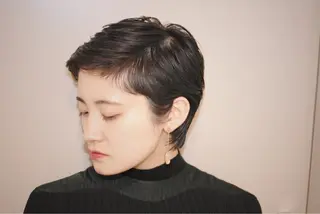ショート 小林 明彦のヘアスタイル