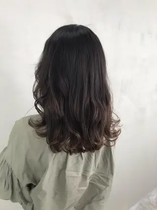 ミディアム yui .のヘアスタイル
