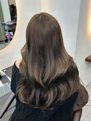 ロング emerge池袋東口 NANAのヘアスタイル