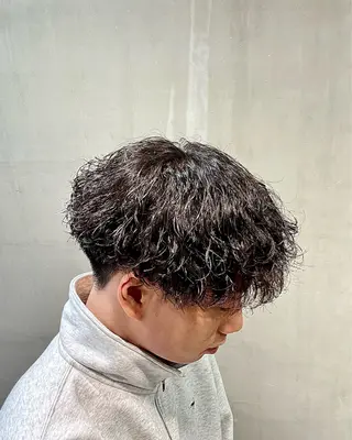 パーマ メンズ 大人男子の メンズパーマのヘアスタイル