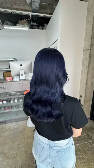 ロング カラー MAUVE MIYUのヘアスタイル