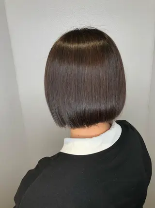 ショート カラー 店長 濱口 花菜 美髪整形のヘアスタイル