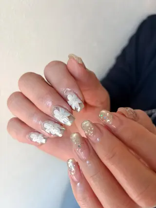 ネイル 🌲🌳🚪iiit o🌲🌳🌲のネイルデザイン