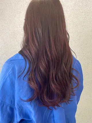 ロング カラー 松下 由恵のヘアスタイル