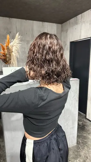 パーマ 五味 亜有里のヘアスタイル