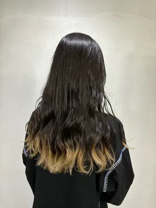 セミロング mono / Manatoのヘアスタイル