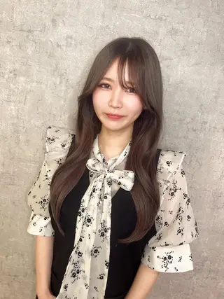セミロング KAEDE🎀 縮毛矯正＆パーマ特化のヘアスタイル