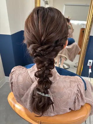 ヘアアレンジ 髪の家 tikiのヘアスタイル