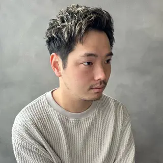 メンズ tidasmile /カラー/カットのヘアスタイル