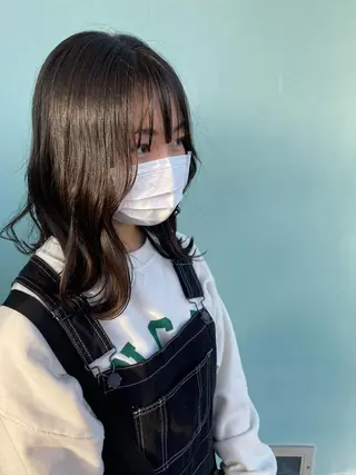 ミディアム 似合わせレイヤー/ Wカラー🧸こころのヘアスタイル