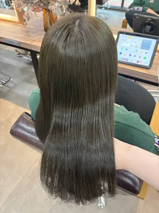 ミディアム カラー レイヤー✂︎ぷつボブ 艶カラー🤍noaのヘアスタイル