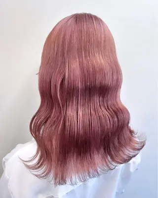 セミロング 近藤 楓花のヘアスタイル