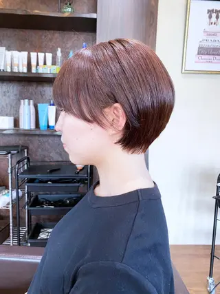 ショート カラー SALON LUMINOUS所属・三瓶 智広のヘアスタイル