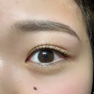 マツエク・マツパ NOA名駅束感まつげ ×眉毛SENA‪🎀のマツエク・マツパデザイン