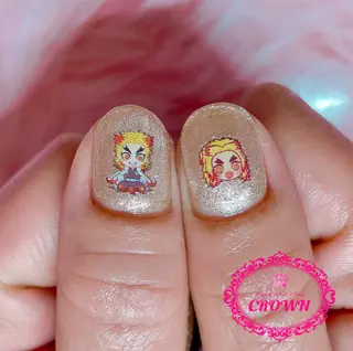 ネイル CROWN プライベートサロンのネイルデザイン