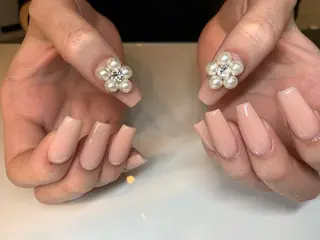 ネイル ネイルルーム チャームのネイルデザイン