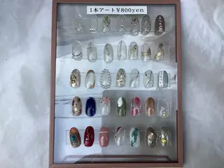 ネイル salon ONEの眉毛・アイブロウイメージ