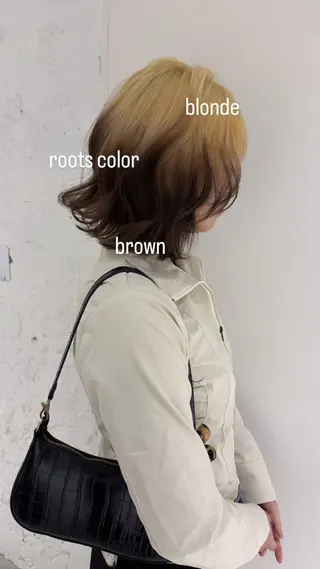 セミロング カラー 🍓ハイトーンカラー 🎀nene🍓のヘアスタイル