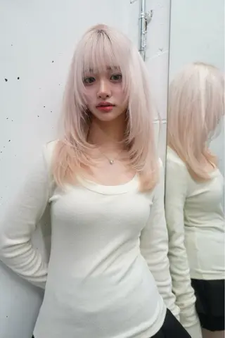 ミディアム 福岡美容室ハイトーン koudaiのヘアスタイル