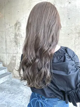 ロング カラー 日高 香織のヘアスタイル