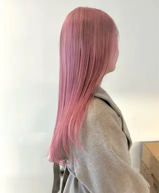 ロング カラー RAIMA ケアハイトーンのヘアスタイル