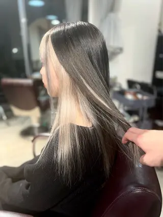 ロング カラー ヘアアレンジ 🌈インナーカラー ‘ショウマ’🌈のヘアスタイル