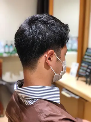 ショート メンズ 松﨑 亜々人のヘアスタイル