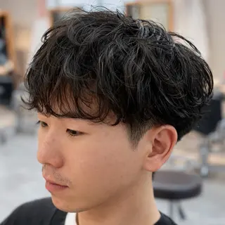 パーマ メンズ 男の理想を叶える🔥 メンズパーマ特化|関のヘアスタイル