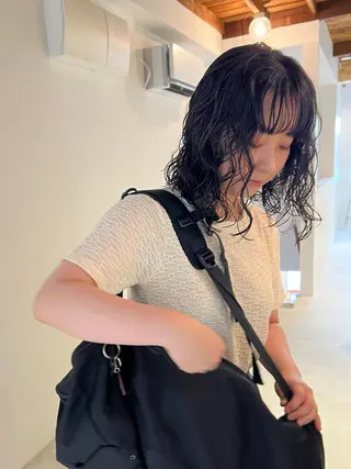 ミディアム パーマ io濱川 遥のヘアスタイル